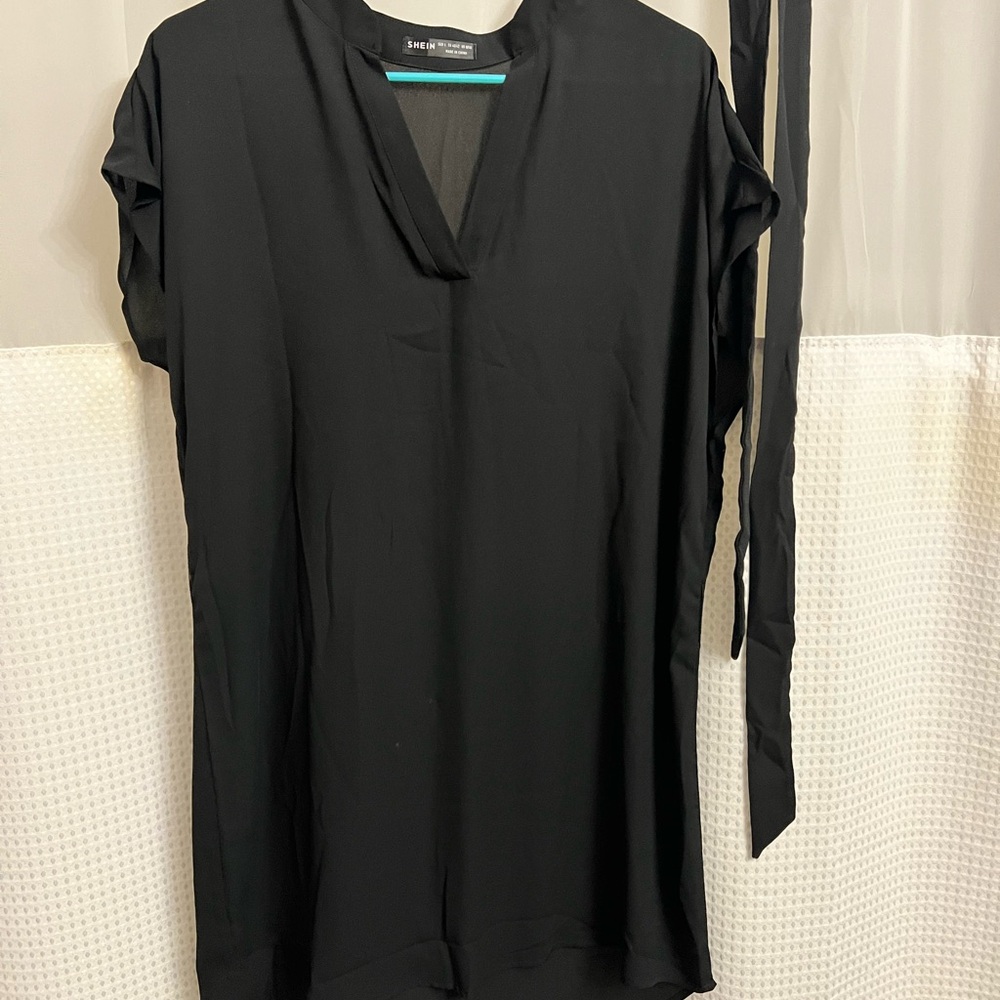 SHEIN Black Sleeveless High Low Dress with Mandarin Collar